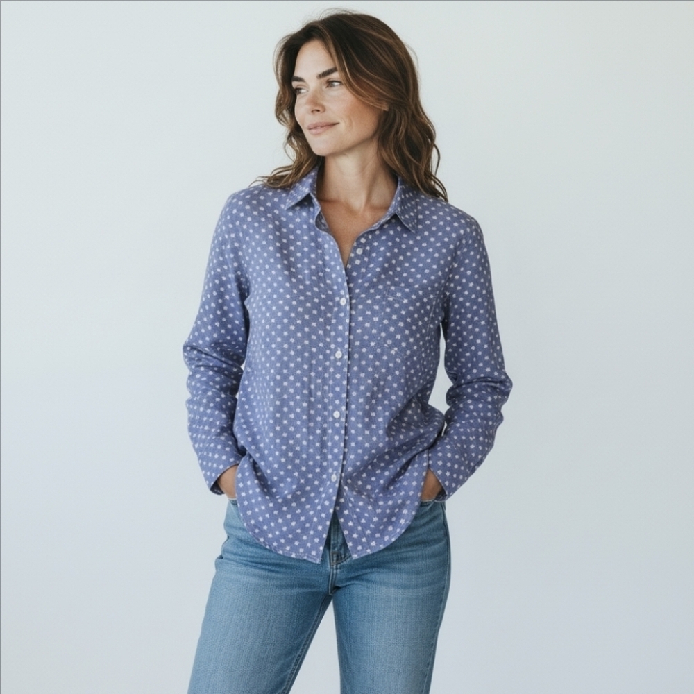 Frank & Eileen Women's Shirt "Eileen" Blue & White Star Print Size Medium